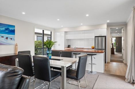 Photo of property in 28 William Dawson Crescent, Wigram, Christchurch, 8025