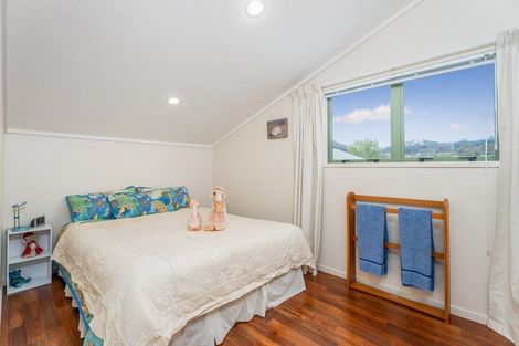 Photo of property in 19 Martin Place, Cooks Beach, Whitianga, 3591