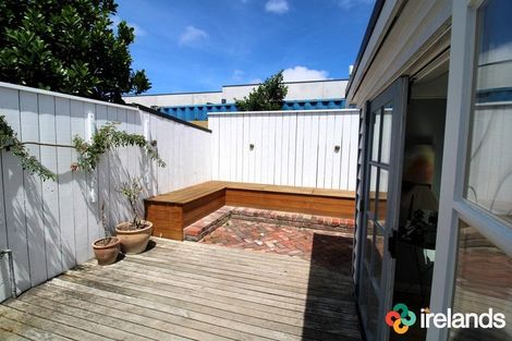 Photo of property in 18 Aberdeen Street, Christchurch Central, Christchurch, 8013