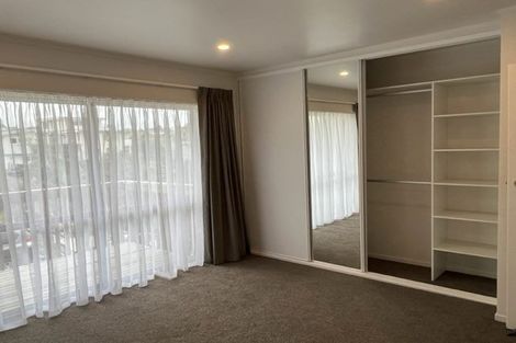 Photo of property in 1/4 Chevron Place, Castor Bay, Auckland, 0620