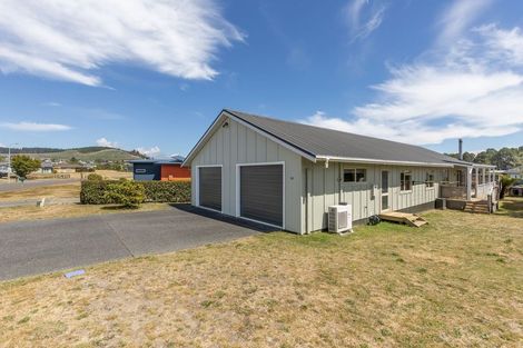 Photo of property in 114 Parekaawa Drive, Motuoapa, 3382