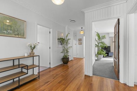 Photo of property in 222 Tukapa Street, Westown, New Plymouth, 4310