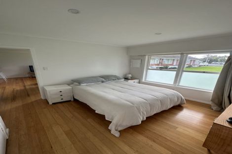 Photo of property in 2112/110 East Coast Road, Forrest Hill, Auckland, 0620