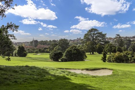 Photo of property in 3/8 Golf Road, New Lynn, Auckland, 0600