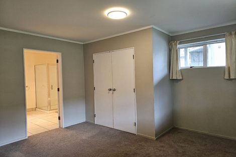 Photo of property in 50 Postgate Drive, Whitby, Porirua, 5024