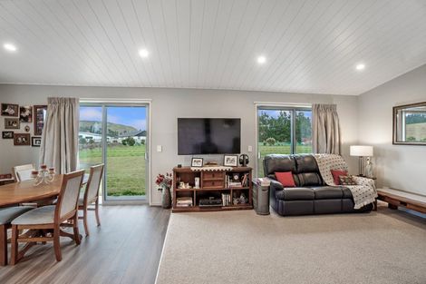 Photo of property in 5712 West Coast Road, Springfield, 7681