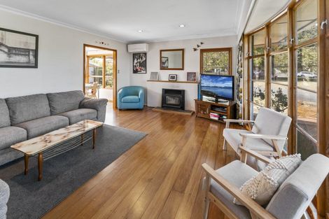 Photo of property in 13 Keats Crescent, Stoke, Nelson, 7011