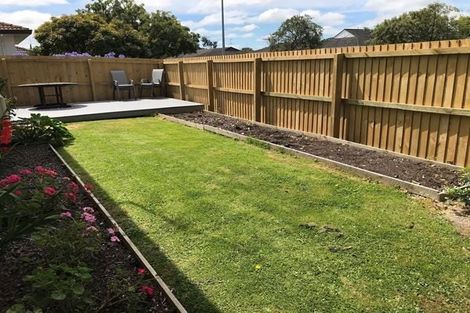 Photo of property in 1/45 Chipping Lane, Redwood, Christchurch, 8051