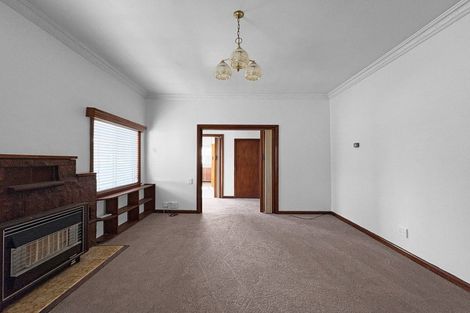 Photo of property in 9 Windsor Road, Maeroa, Hamilton, 3200