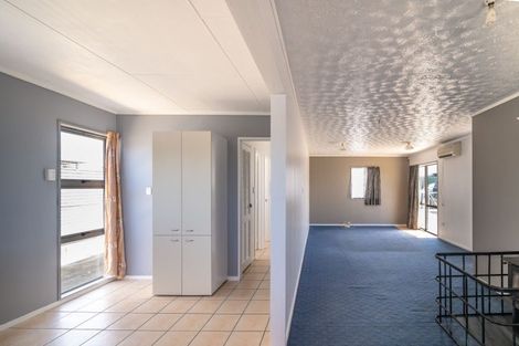 Photo of property in 247 Flaxmere Avenue, Flaxmere, Hastings, 4120