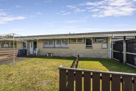 Photo of property in 9 Barrett Street, Westown, New Plymouth, 4310