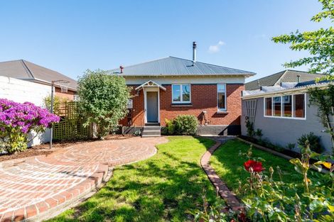 Photo of property in 271 Macandrew Road, Forbury, Dunedin, 9012