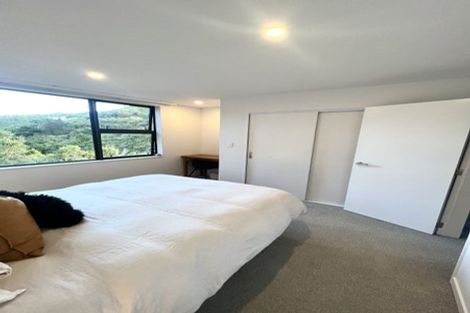 Photo of property in 37 Rua Kai Way, Brooklyn, Wellington, 6021