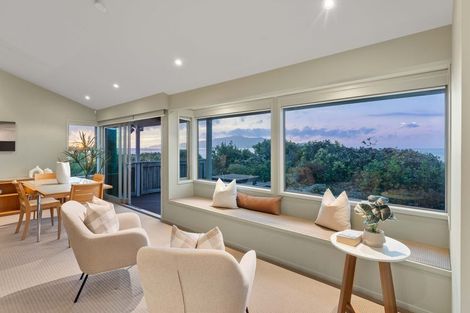 Photo of property in 93 Field Way, Waikanae Beach, Waikanae, 5036