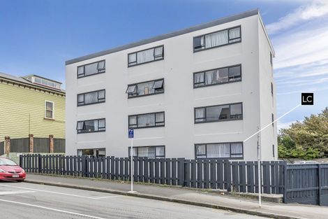 Photo of property in 52u3 Russell Terrace, Berhampore, Wellington, 6023
