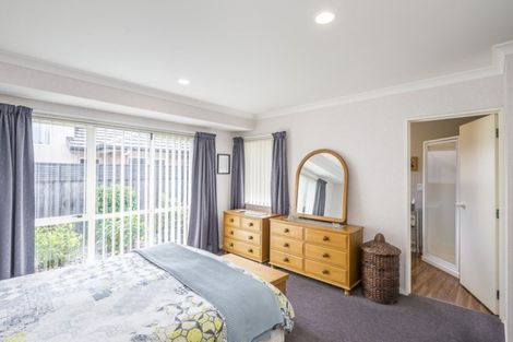 Photo of property in 38 Realm Drive, Paraparaumu, 5032
