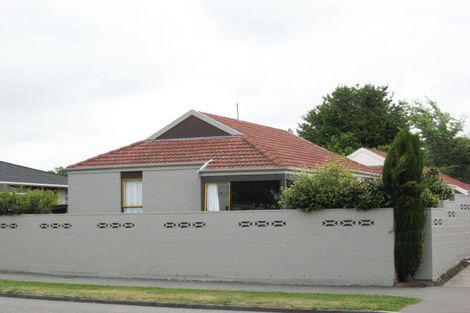 Photo of property in 87 Cutts Road, Russley, Christchurch, 8042