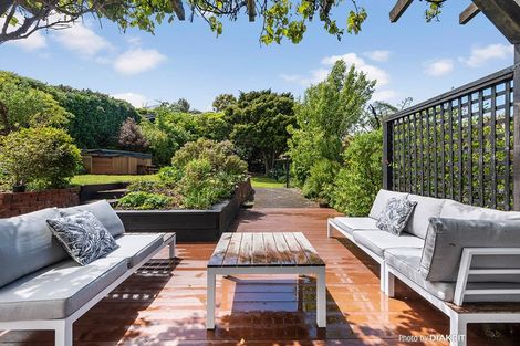 Photo of property in 22 Pembroke Road, Northland, Wellington, 6012