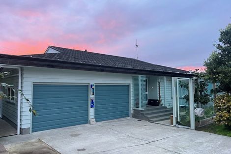 Photo of property in 3 Ardal Grove, Tirohanga, Lower Hutt, 5010