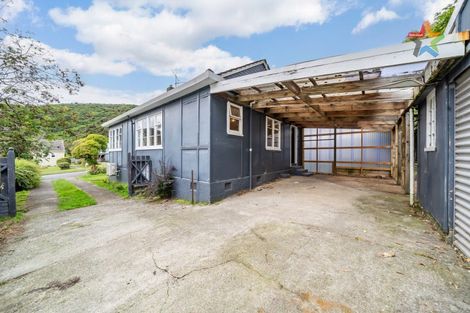 Photo of property in 77 Wilkie Crescent, Naenae, Lower Hutt, 5011