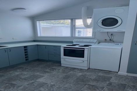 Photo of property in 12 Levy Street, Mount Victoria, Wellington, 6011