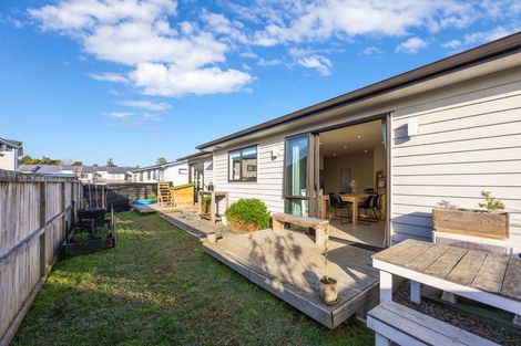 Photo of property in 8 Ahorangi Road, Silverdale, 0932