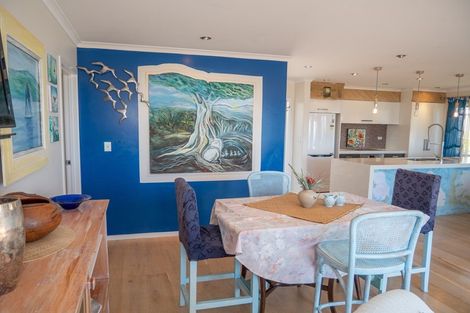 Photo of property in 7 Christine Drive, Coopers Beach, 0420