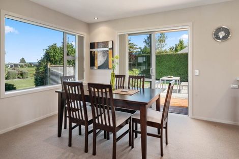 Photo of property in 9 Montgomery Crescent, Kinloch, Taupo, 3377