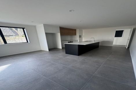 Photo of property in 6b Jern Place, Eastern Beach, Auckland, 2012