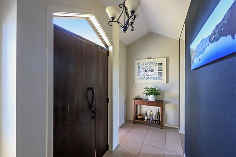 Photo of property in 6 Lardon Place, Frimley, Hastings, 4120