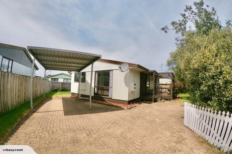 Photo of property in 3/8 Ireland Place, Ranui, Auckland, 0612