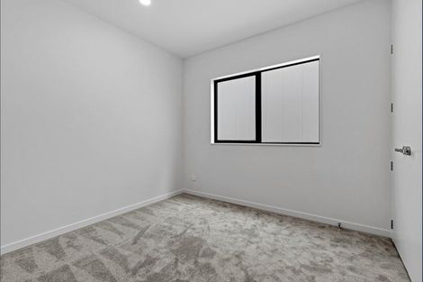 Photo of property in 26 Bristol Freighter Road, Hobsonville, 0616