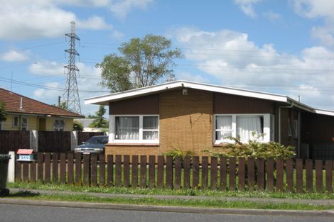Photo of property in 269 Porchester Road, Takanini, 2112