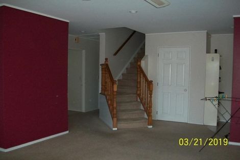 Photo of property in 9a Metric Place, Te Atatu South, Auckland, 0610