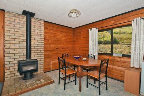 Photo of property in 8 Hill Street, Hikurangi, 0114