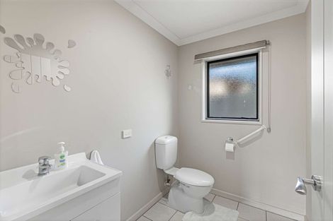 Photo of property in 7 Goldie Place, Rolleston, 7614