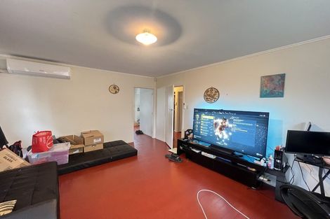 Photo of property in 31 Riverpark Crescent, Henderson, Auckland, 0610