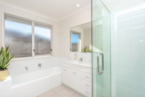 Photo of property in 31 Parkside Drive, Huntington, Hamilton, 3210