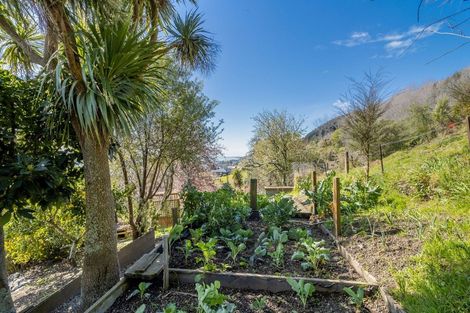 Photo of property in 80 Tukuka Street, Nelson South, Nelson, 7010