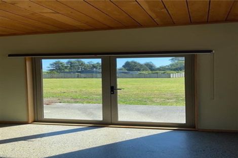 Photo of property in 28 Riveredge Terrace, Ohau, Levin, 5570
