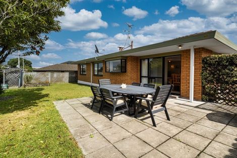 Photo of property in 10 Golf Road, Mount Maunganui, 3116