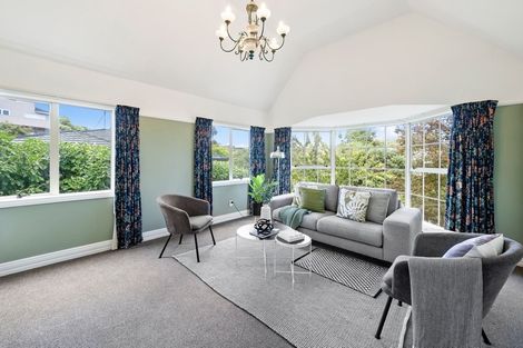 Photo of property in 24 Saunders Close, Whitby, Porirua, 5024