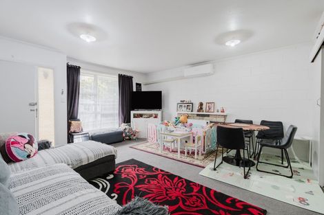 Photo of property in 21a Kowhai Street, Hamilton Lake, Hamilton, 3204