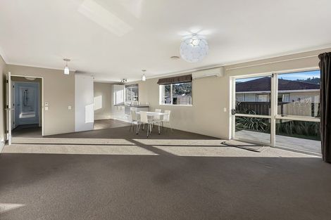 Photo of property in 2/34 Montgomery Street, Stokes Valley, Lower Hutt, 5019