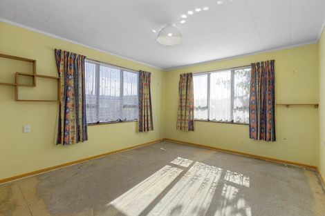 Photo of property in 201 Holborn Drive, Stokes Valley, Lower Hutt, 5019