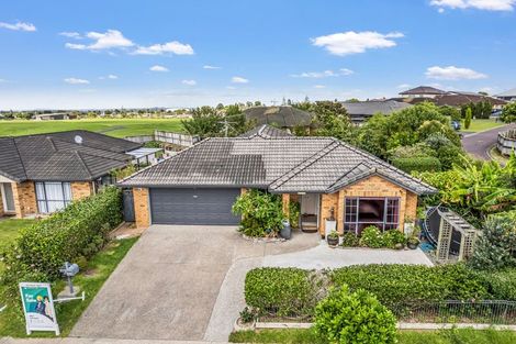 Photo of property in 54 Magic Way, Randwick Park, Auckland, 2105