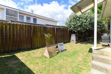 Photo of property in 10 Hillman Place, Ranui, Auckland, 0612