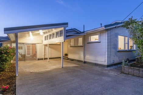 Photo of property in 28 Norwich Street, Wadestown, Wellington, 6012