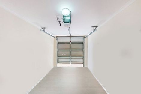 Photo of property in Miramar Villas, 6u7 Brussels Street, Miramar, Wellington, 6022