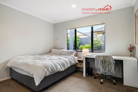 Photo of property in 9 Millisle Place, East Tamaki Heights, Auckland, 2016